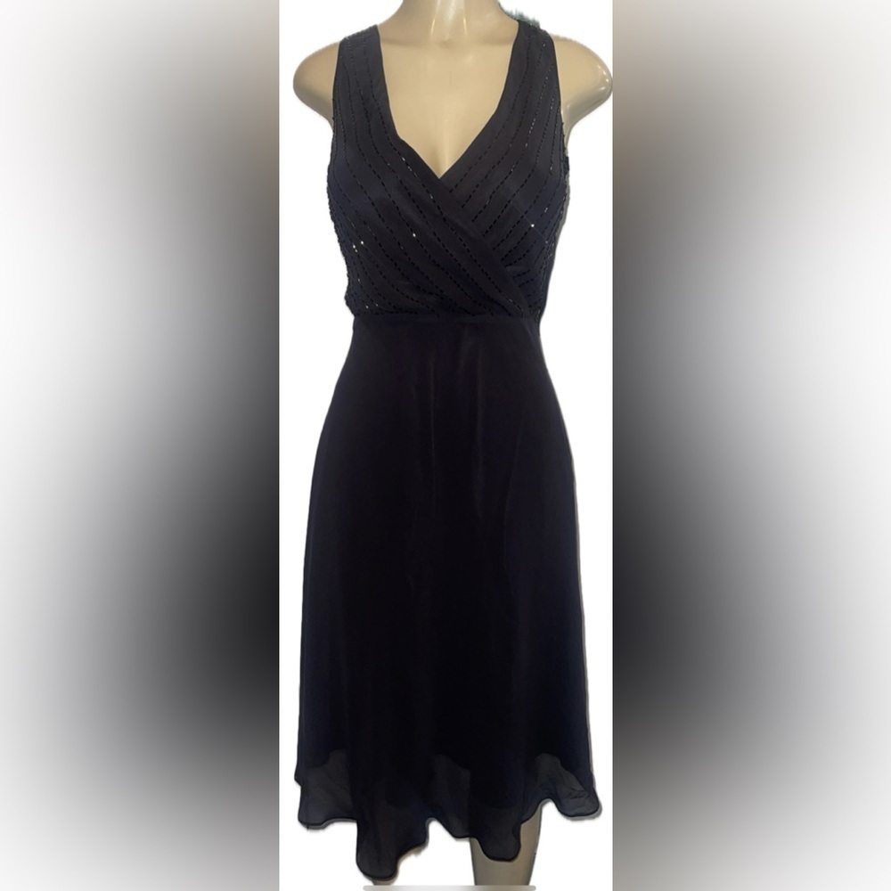 Bloomingdale’s Black Silk Evening Dress with Embellished Bodice – Size 6